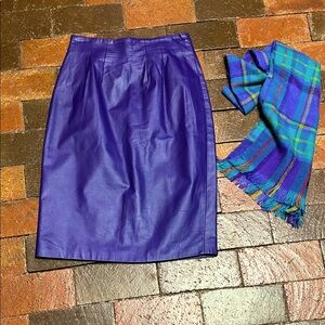 Vintage Jarrod’s Leather skirt PURPLE size 4 fully lined